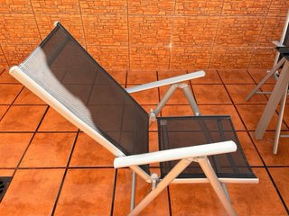Mesa y 4 Sillas de Jardín CASARIA Plegables