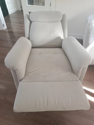 Sillón relax beige tela