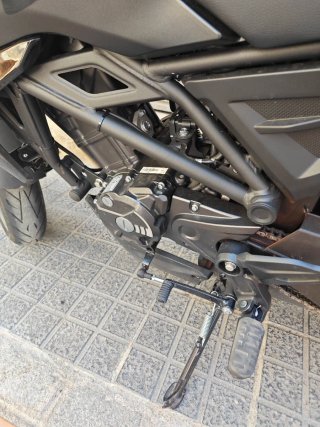 VOGE 125R Negra