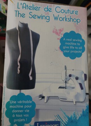 Máquina de coser Lexibook + accesorios