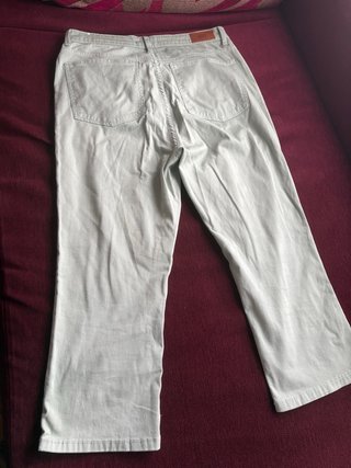 Pantalón vaquero ancho verde