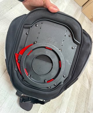 Bolsa GIVI Tanklock 25L (poco uso) modelo XS306