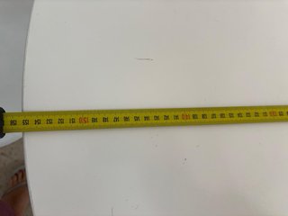 Mesa redonda blanca ikea y 4 sillas