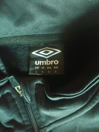 Chaqueta chándal Umbro negra