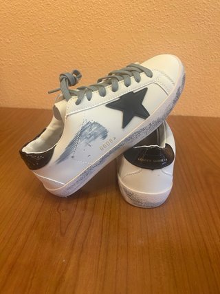 Golden Goose Sneakers Blancas con Estrella Negra