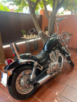 Suzuki Intruder 600 VS