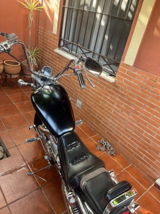 Suzuki Intruder 600 VS