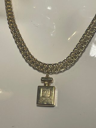 Collar Chanel Vintage N°5 Perfume Dorado