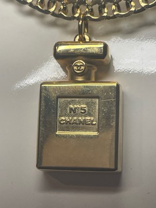 Collar Chanel Vintage N°5 Perfume Dorado