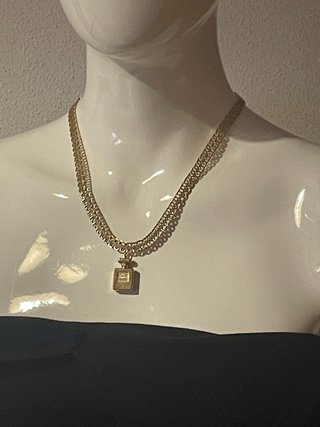 Collar Chanel Vintage N°5 Perfume Dorado