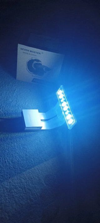 Luz LED Acuario 9W 3 Colores