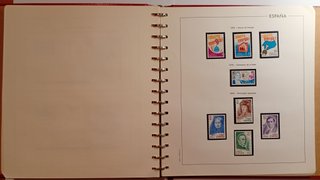 Álbum Sellos ESPAÑA - EDIFIL Completo    1976-81