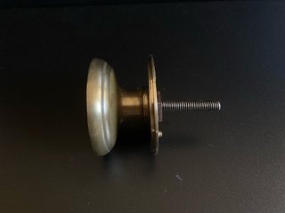 Pomo de puerta de latón acabado mate