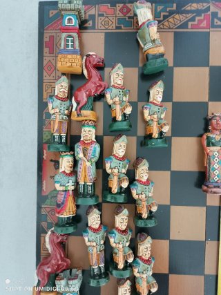 Ajedrez de colección figuras mayas