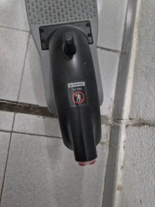 Patinete Eléctrico Gris