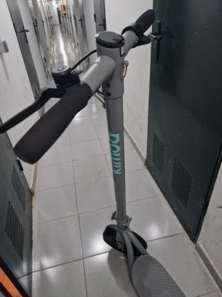 Patinete Eléctrico Gris