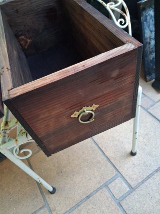 Baúl artesano madera pino 52x27x24 OCASIÓN  10 EUR