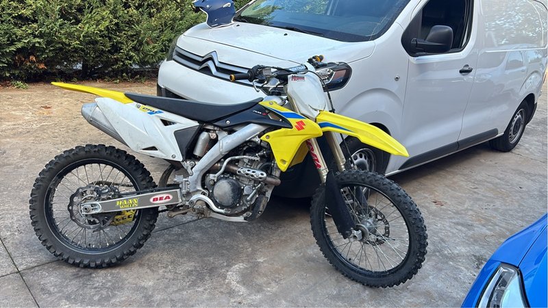 Suzuki RMZ 250 2018 Motocross