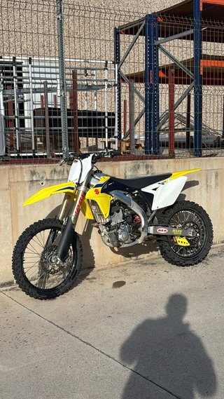 Suzuki RMZ 250 2018 Motocross