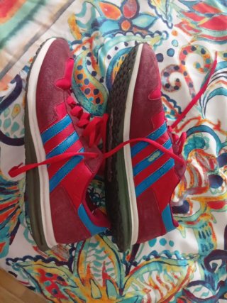 Zapatillas Adidas Talla 44 Rojas y Azules