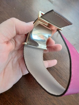 Brazalete Carolina Herrera Piel Rosa y Dorado