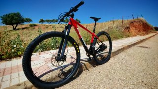 Bicicleta MTB Berria Bravo 5 Roja