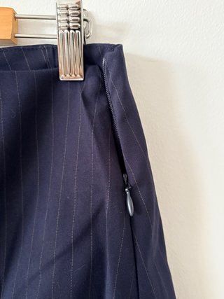 Falda pantalón corta raya diplomática Stradivarius