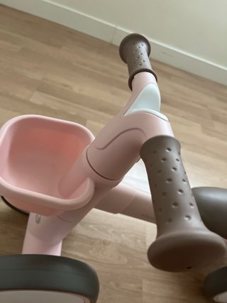 Bicicleta de bebé rosa