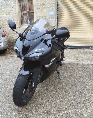 Kawasaki Ninja ZX6R Negra
