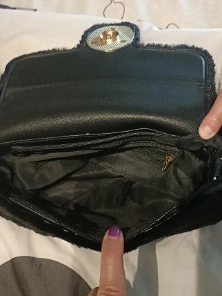 Bolso de pelo negro
