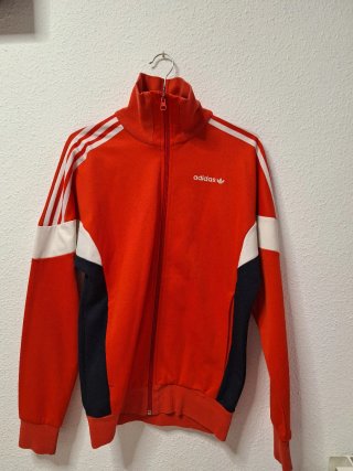 Chaqueta Adidas Roja y Blanca