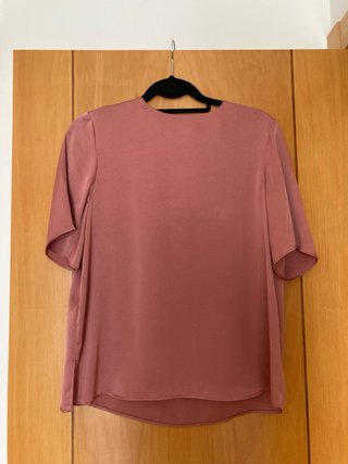 Blusa Mango con etiqueta