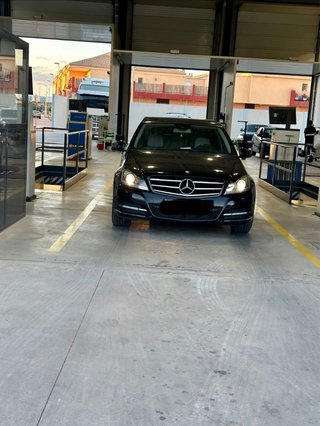 Faros Mercedes W204