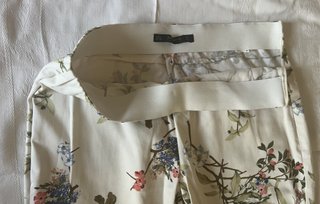 Pantalón Zara Estampado Talla L