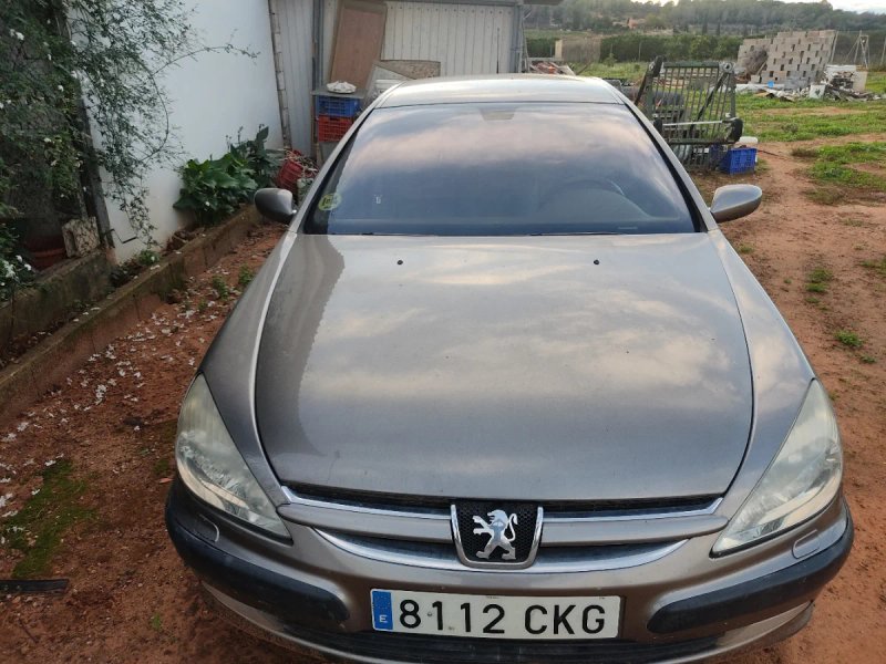 Peugeot 607 2003 - foto 1