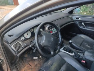 Peugeot 607 2003
