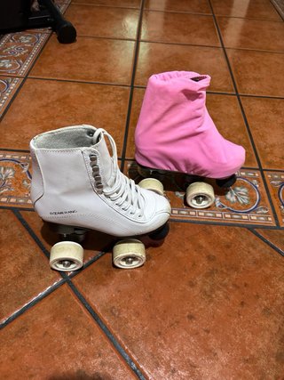 Patines blancos talla 32 + fundas y bolsa