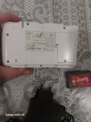 Nintendo DS Fat Rosa + Cargador
