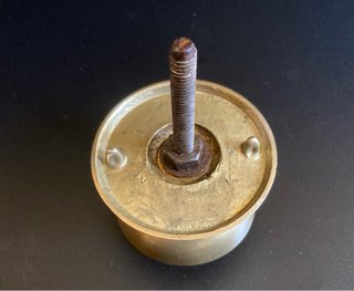 Pomo de puerta de latón acabado brillo
