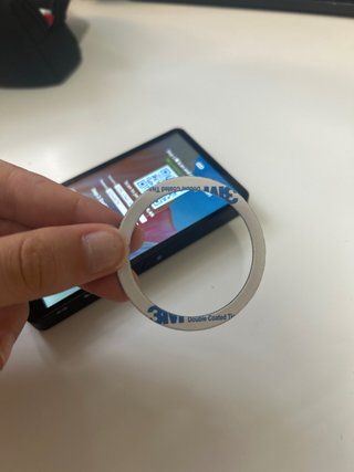 Pantalla trasera móvil