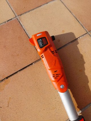 Motosierra Eléctrica Black Decker PS7525