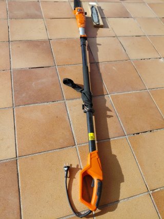 Motosierra Eléctrica Black Decker PS7525