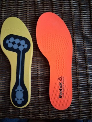 Zapatillas Reebok grises y rosas