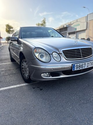 Mercedes-Benz Clase E 2004