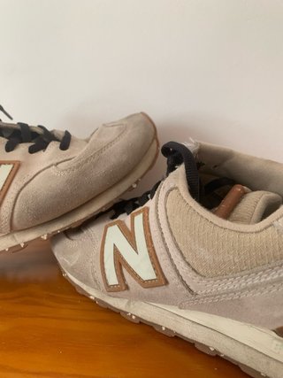 Zapatillas New Balance 574 Beige y Marrón 42,5
