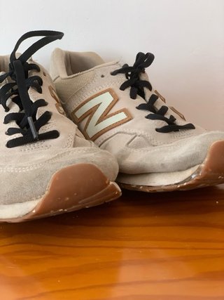 Zapatillas New Balance 574 Beige y Marrón 42,5