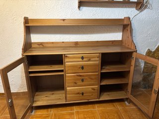 Mueble de salón madera y cristal