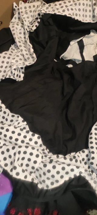 Traje Flamenco Gitana Negro y Rojo