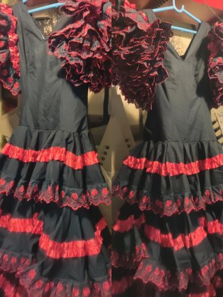 Traje Flamenco Gitana Negro y Rojo