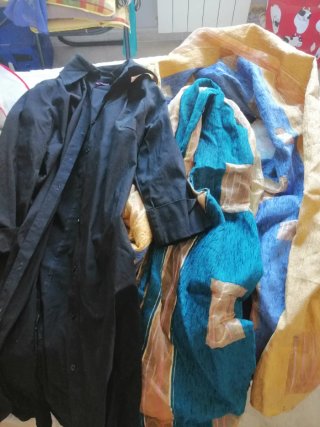 2  Vestidos Medievales Mujer Azul y Dorado
